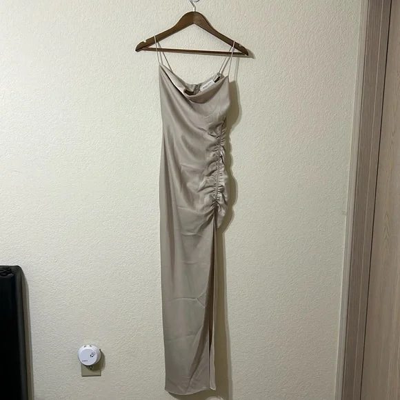 BHLDN Anthropologie Jennings Cowl Neck Ruched Satin Gown 0 NEW Formal Bridesmaid - Picture 2 of 8